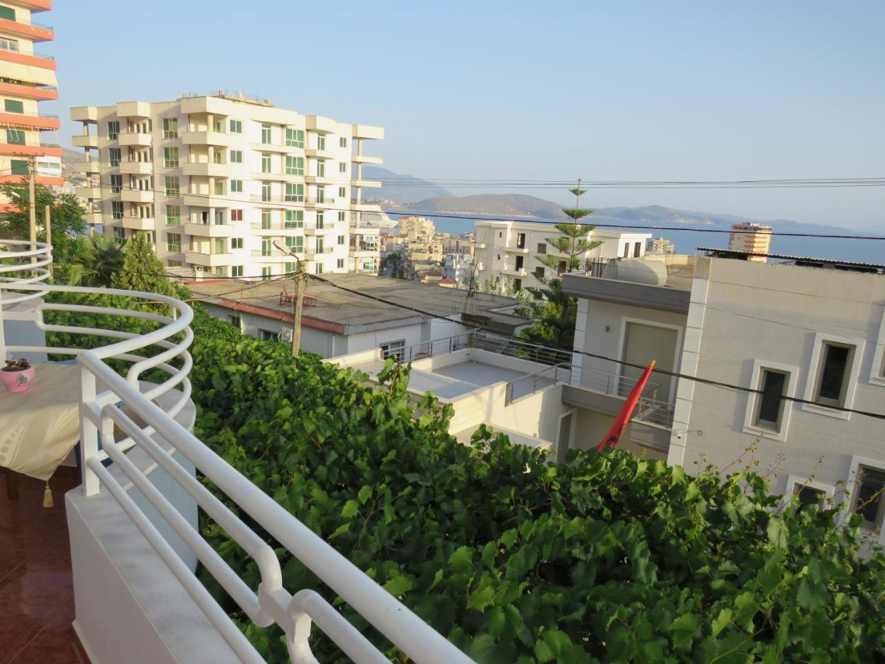 Vila Floban & Mirdar Koshi Sarande Exterior photo